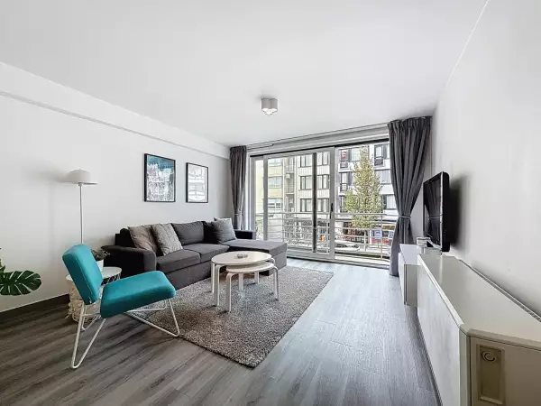 Ruim en lichtrijk appartement (type doorloper) op toplocatie