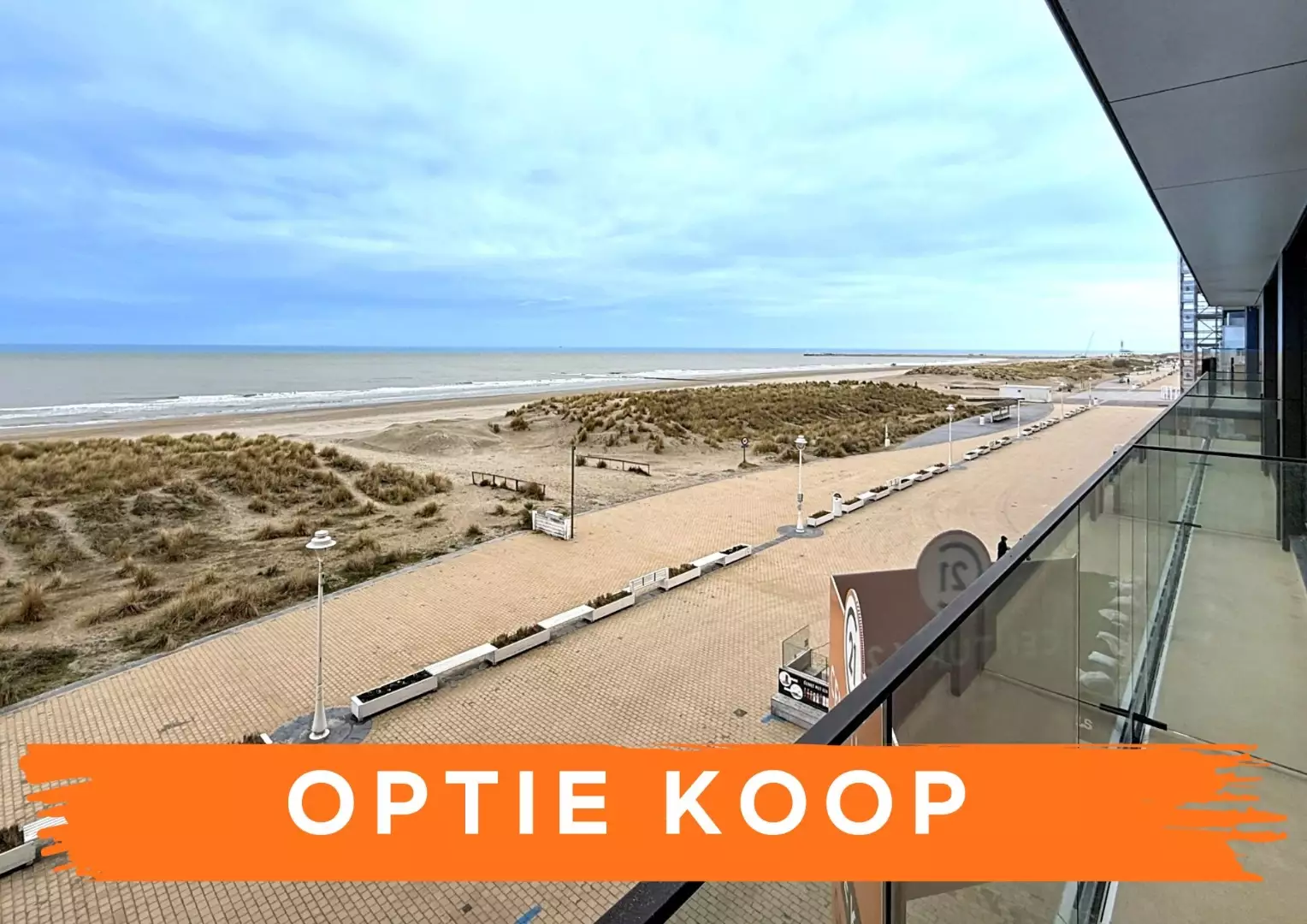 Instapklare studio met frontaal zeezicht te Nieuwpoort