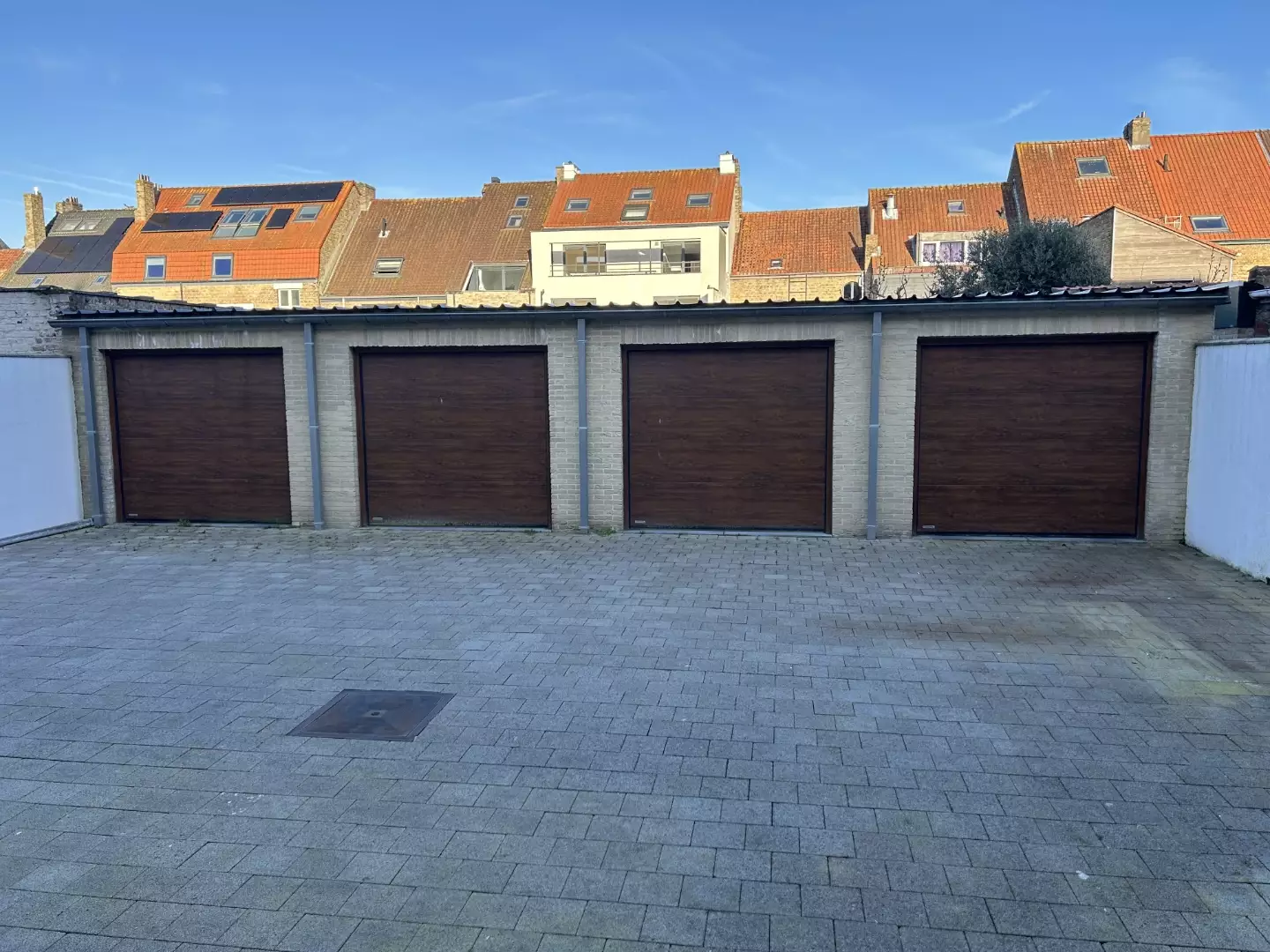 Garage situé au centre de Nieuport-Ville