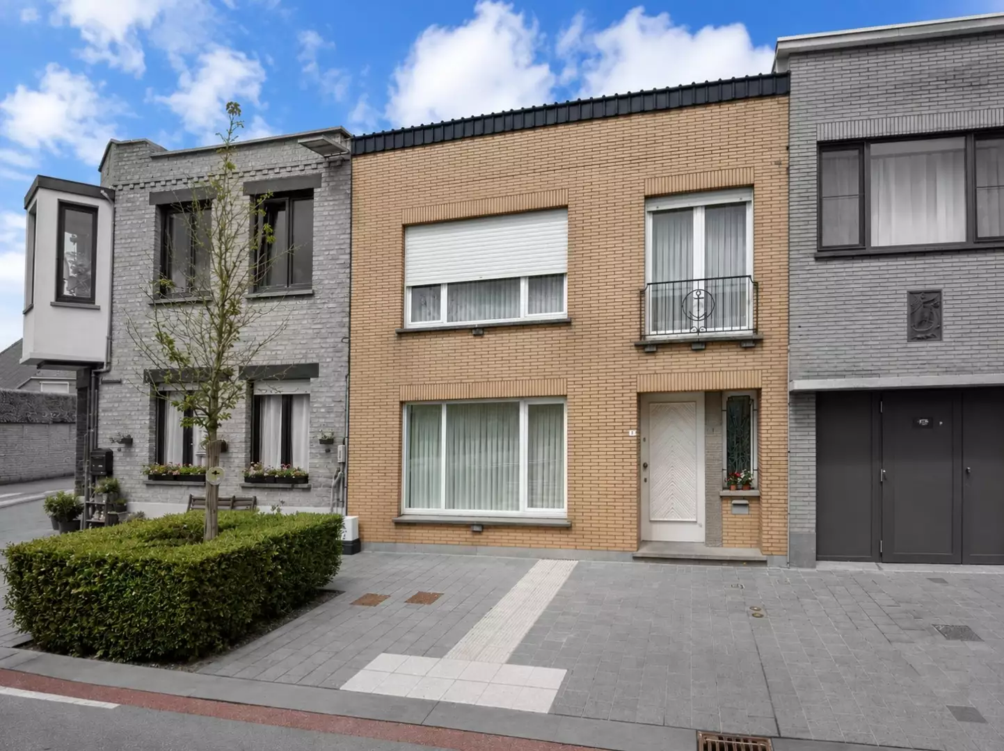 Te renoveren gezinswoning met stadstuin te Nieuwpoort-Stad