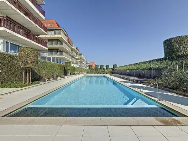 Duplex dakappartement met twee ruime terrassen op toplocatie aan het maritiem park te Nieuwpoort