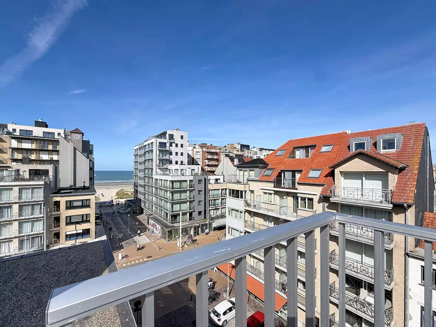 Penthouse rénové avec vue sur mer à Nieuport-Bains