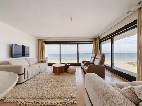 Appartement d'angle unique avec vue sur la mer à Nieuport
